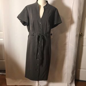 BIN9 NWT Dress Barn grey day dress in size 16W